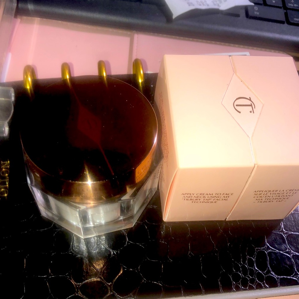 Charlotte Tilbury Magic Cream